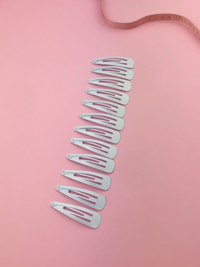 Zestaw białych spinek 12szt