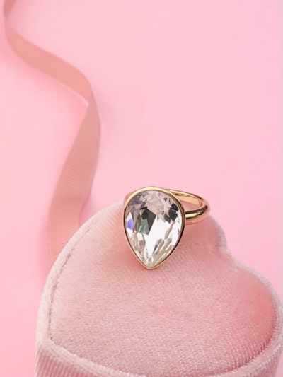 Pierścionek łezka z kryształkiem Swarovski ze stali szlachetnej 18k