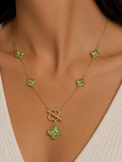 Naszyjnik z zielonymi kryształowymi koniczynkami Clover na zapięciu toggle ze stali szlachetnej włoskie złoto 14k CRLVE